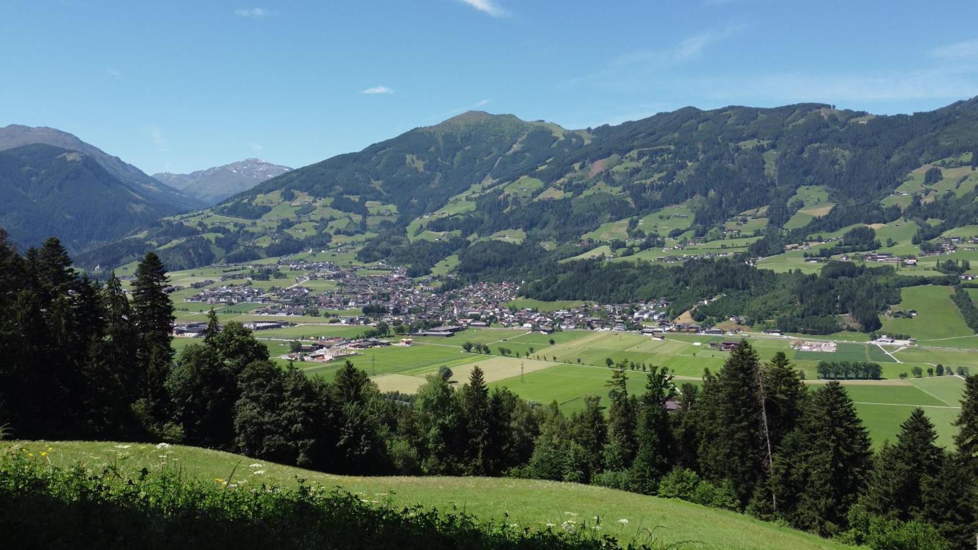 Perfect Lodgings Panorama Hart Hart im Zillertal Exterior foto
